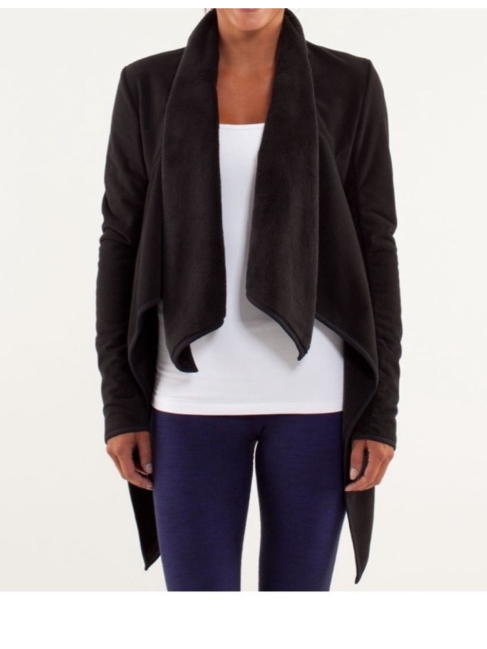 Excellent Condition Lululemon Women's Black Fleece Wrap Yoga Jacket